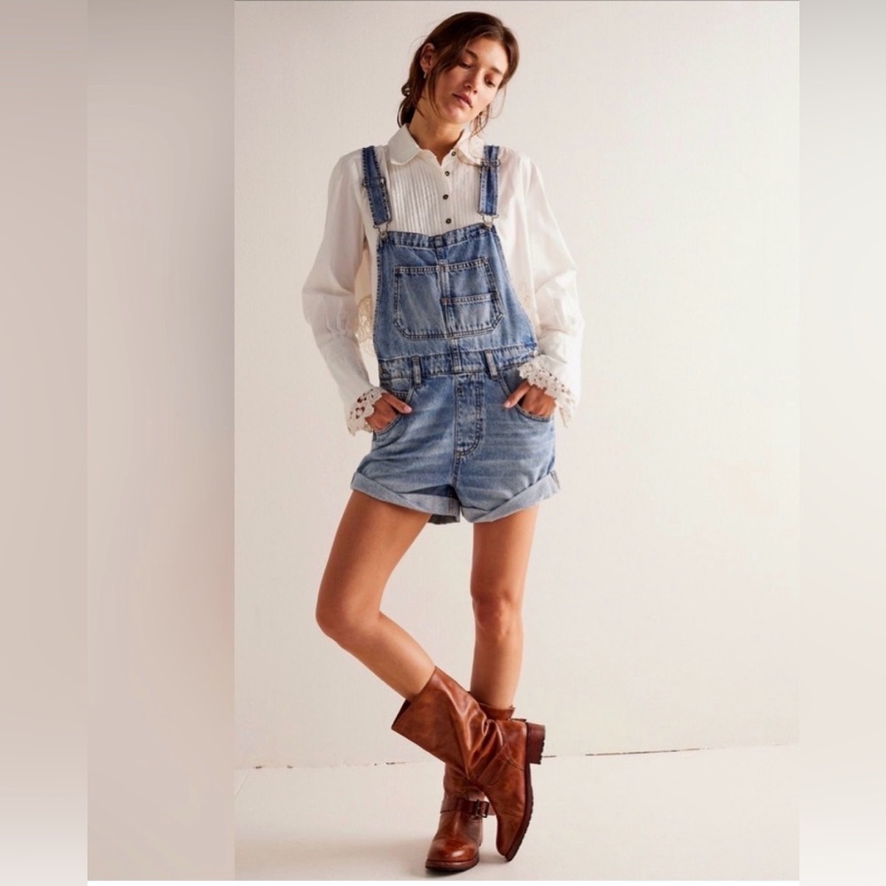 NWT Free People Ziggy Blue Denim Overalls Shorts